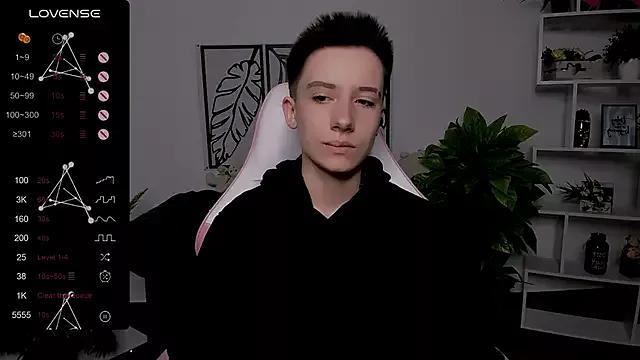 Freechat _Rein_ramm on StripChat