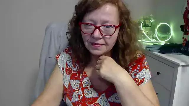 Freechat Adelewildx on StripChat