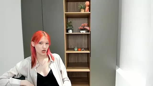 AfraAspen on StripChat 