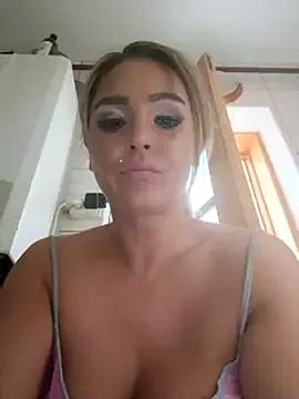 Private AlexxaBlaze on StripChat