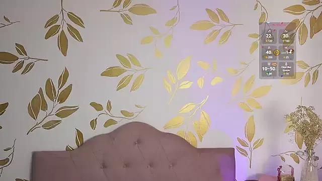 Freechat alix_bay on StripChat