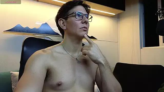 Freechat Almiboys on StripChat
