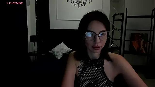 AmandaFields on StripChat