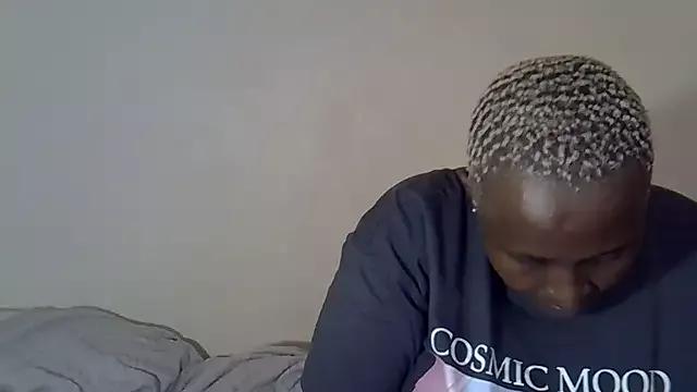 AmberdiamondMMMM on StripChat 
