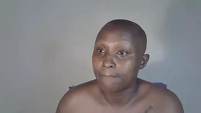 AmberdiamondMMMM on StripChat 