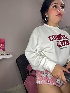 Annie9_ on StripChat 