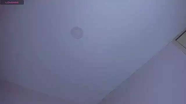 Annie9_ on StripChat 
