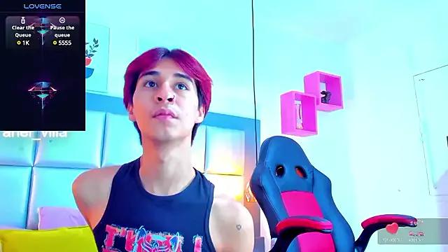 ariel_villa on StripChat 
