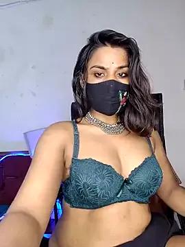 Black-Pearll on StripChat 