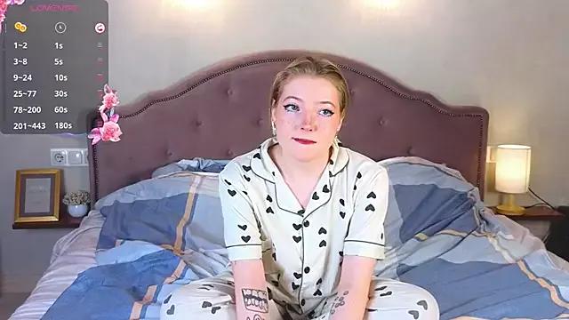 BreeBowman on StripChat 