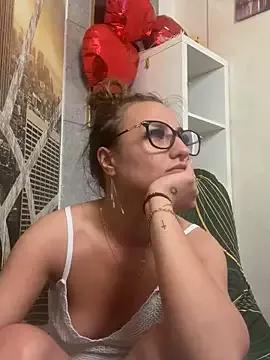 Freechat Celine_charme on StripChat
