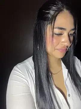 Freechat Charlotte_cutee18 on StripChat