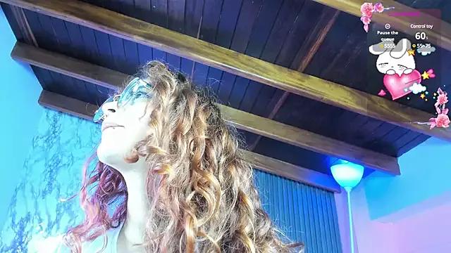 chloe_blue