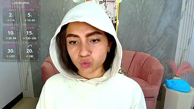 cleo_dash_ch on StripChat 