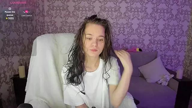 CutieKitty6 on StripChat 