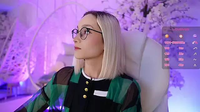 DalahiaRush on StripChat 
