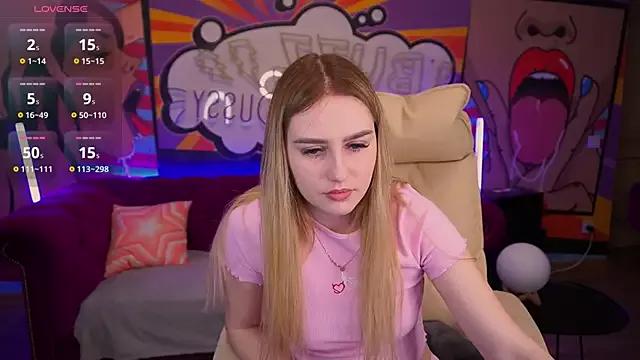 DivineJass on StripChat 