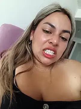 Freechat DULCE__26 on StripChat