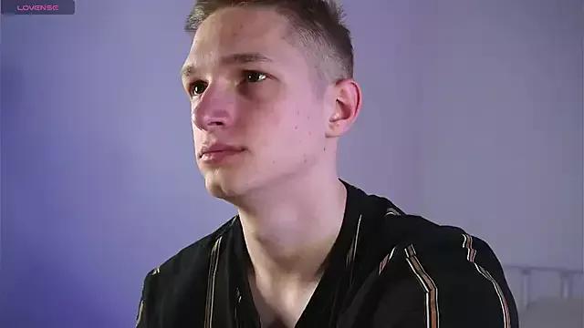 dustyn_fox on StripChat 