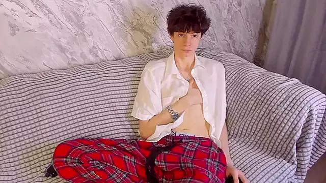 Edvard_Blare on StripChat 