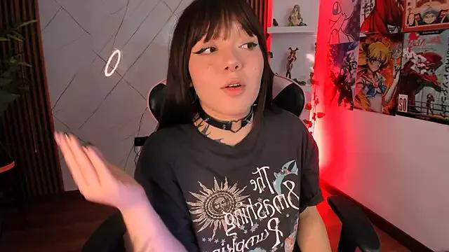 Fluffy_Bubble21 on StripChat 