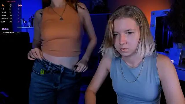 Freechat gloria_bubble on StripChat