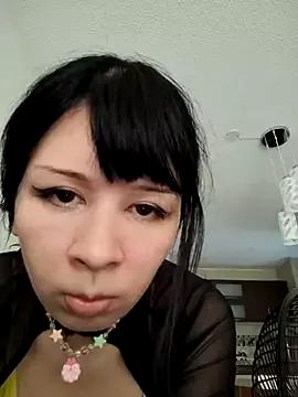 Freechat Haru_Queenn on StripChat