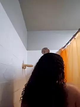 honeeyyy_pot on StripChat 