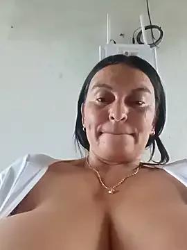Horny-Mommy-Dirty on StripChat 