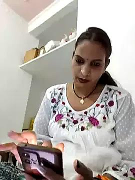 Hotty-Nidhi on StripChat 