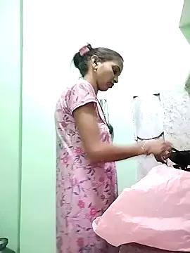 Hotty-Nidhi on StripChat 
