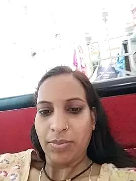Hotty-Nidhi on StripChat 