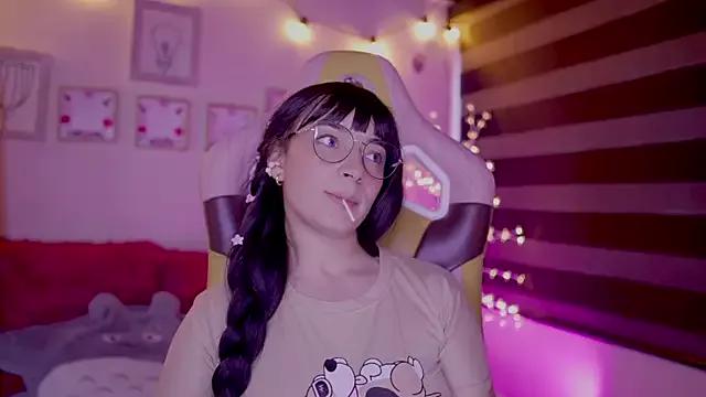 issa_monterrey on StripChat 