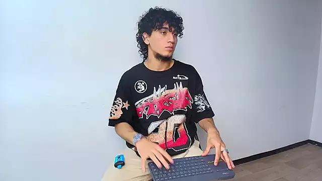 JackesTaylor on StripChat 