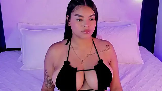 Freechat jessica_montez05 on StripChat