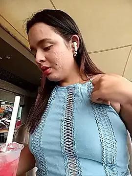 Freechat Julieth_hot-69 on StripChat