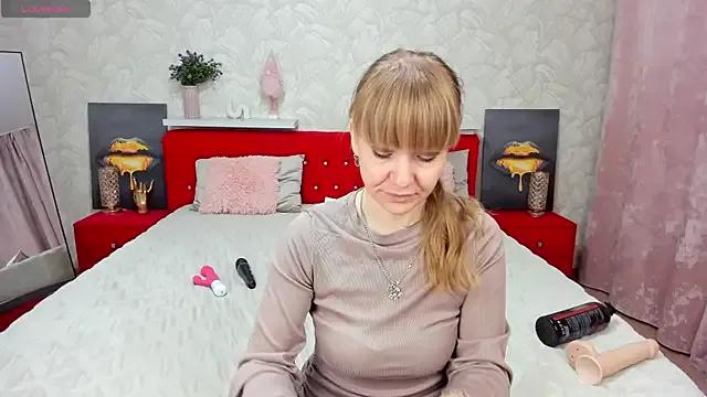 Freechat KattyPeachX on StripChat