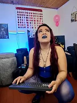 Freechat keila_j on StripChat