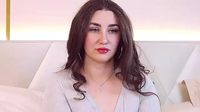 KiraBarlows on StripChat 