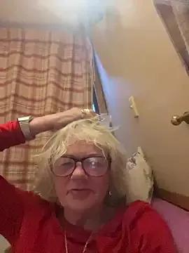 ladyboatlady on StripChat 