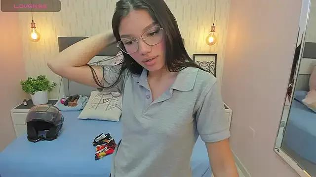 LENAKELLER on StripChat 