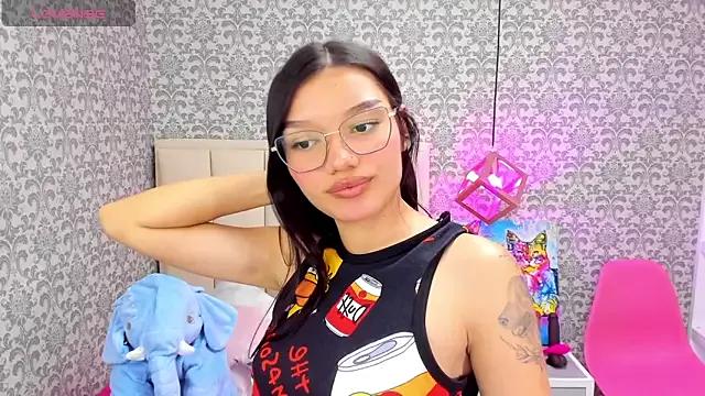 LENAKELLER on StripChat 
