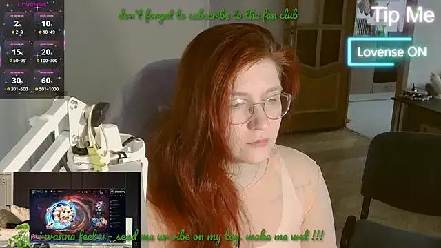 LesyaOxi on StripChat 