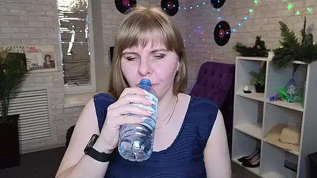 Lexy_Lait on StripChat 