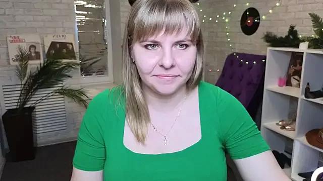 Lexy_Lait on StripChat 