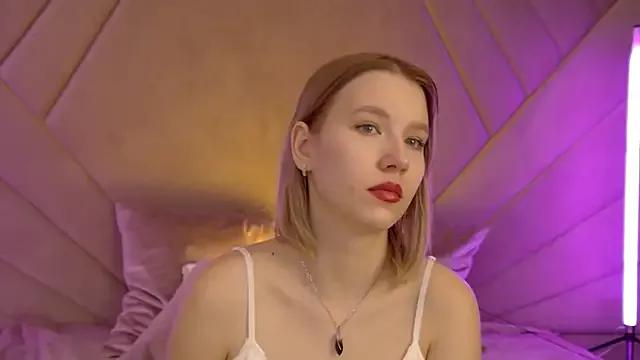 Freechat LiliLinn on StripChat
