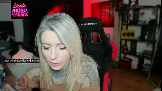 Lisaonthemoon on StripChat 
