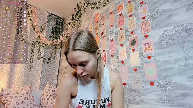 LoisBramson on StripChat 
