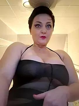 lucillabollente on StripChat 