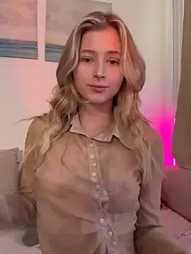 Freechat LunaRase on StripChat